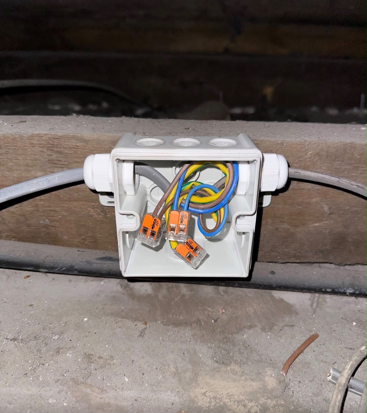 Outdoor electrical junction